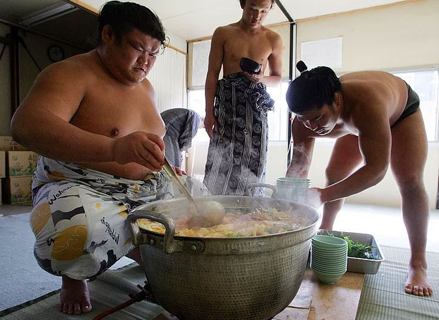 Nasıl yani dedirten gerçek! Japon kadınlar tuvaletteyken... - Resim: 2