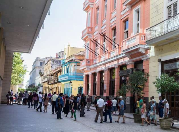 Değişmeden görmek için Küba'ya akın ediyorlar - Resim: 2