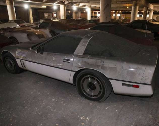 Milyon dolarlık otomobilleri unuttular - Resim: 1