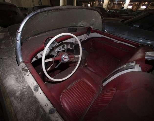 Milyon dolarlık otomobilleri unuttular - Resim: 3