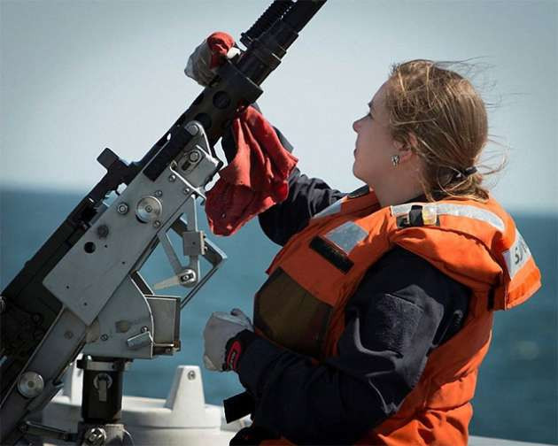 Bu kışlada kadın-erkek birlikte kalıyor! - Resim: 3