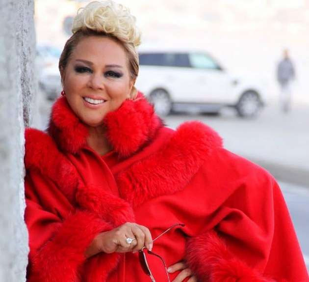 Çocuk yaşta evlenen ünlüler - Resim: 4