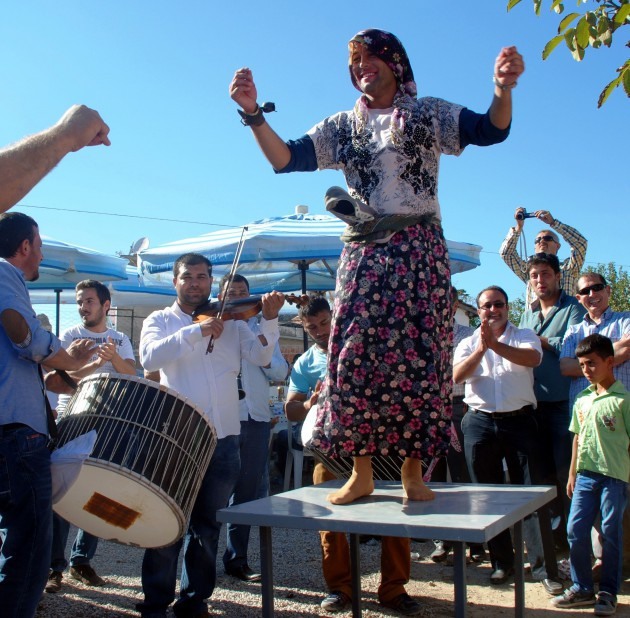 Bu köyde damat olmak cesaret işi - Resim: 2