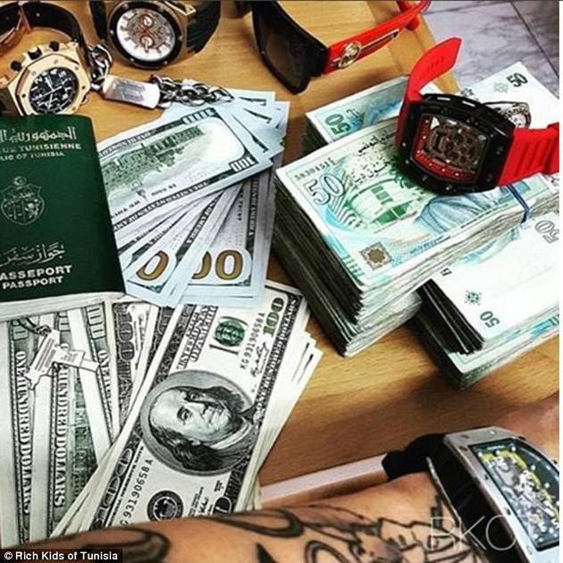 Tunus'un zengin çocukları sosyal medyayı sallıyor - Resim: 2
