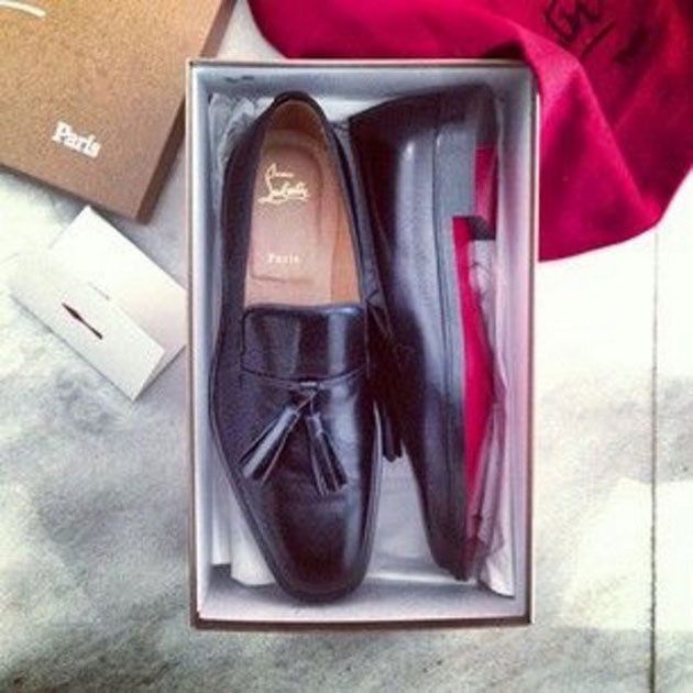 16 ayakkabıya 40 bin lira verdi - Resim: 4