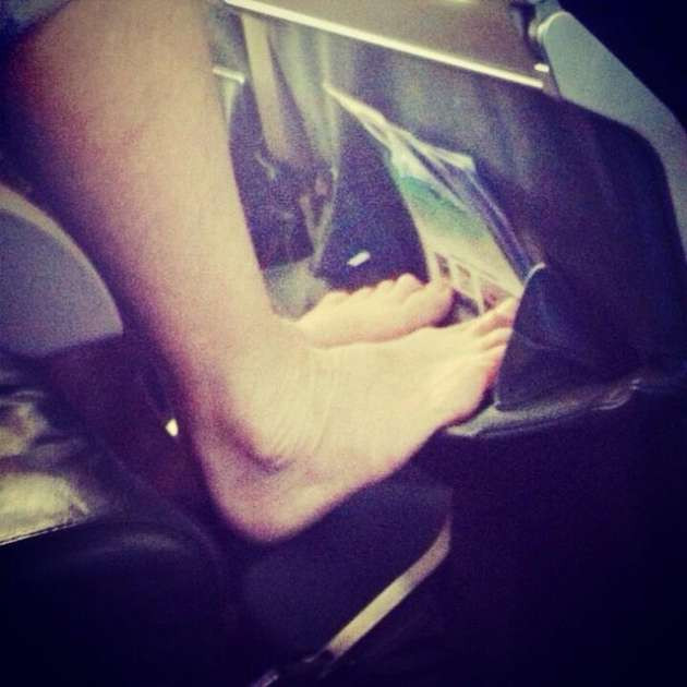 Uçak yolculuğunda rezil eden görüntüler - Resim: 2