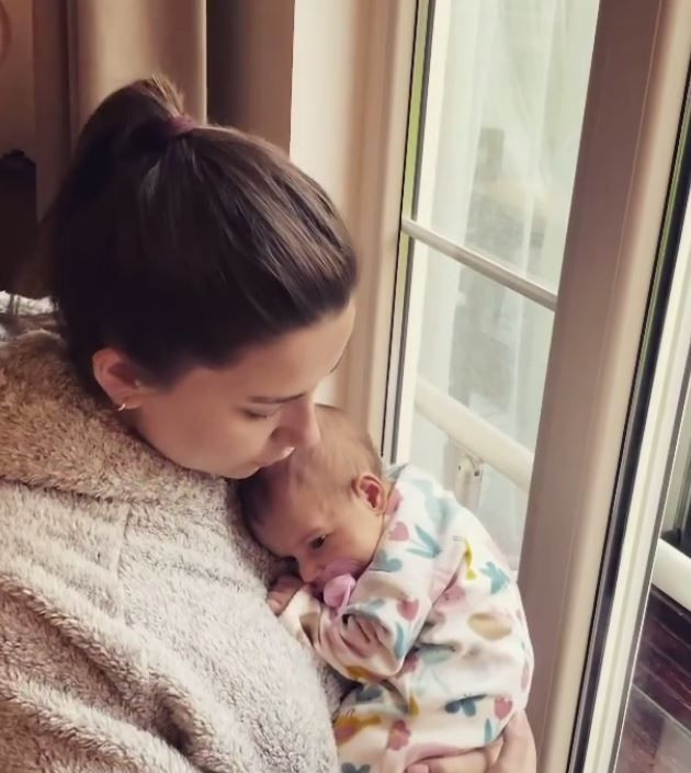 İkinci kez anne olacak Merve Özbey'in bebeğinin cinsiyeti belli oldu Merve ÖZbey'in eşinin mesleği ne - Resim: 2