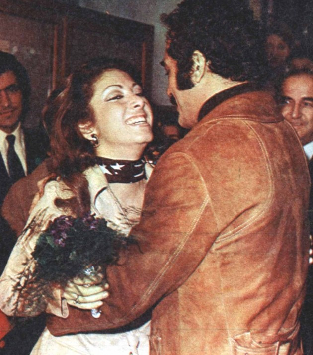 Fikret Hakan'ın eşi Hümeyra kimdir ilk 3 karısı ve evlilik dışı kızı - Resim: 4