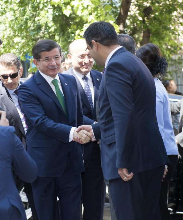 AK Parti- HDP koalisyon görüşmesinden özel kareler - Resim: 2