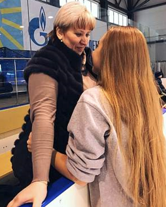 Kadın öğretmenle öğrencisinin skandal fotoğrafı ortaya çıktı - Resim: 1