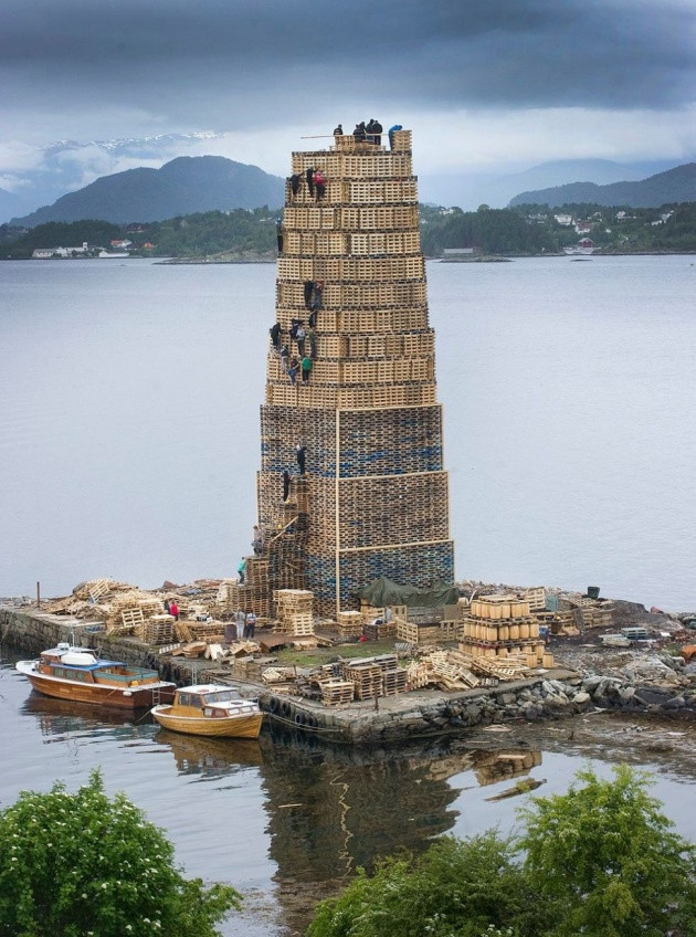 Gökdeleni bitirip ateşe verdiler - Resim: 2
