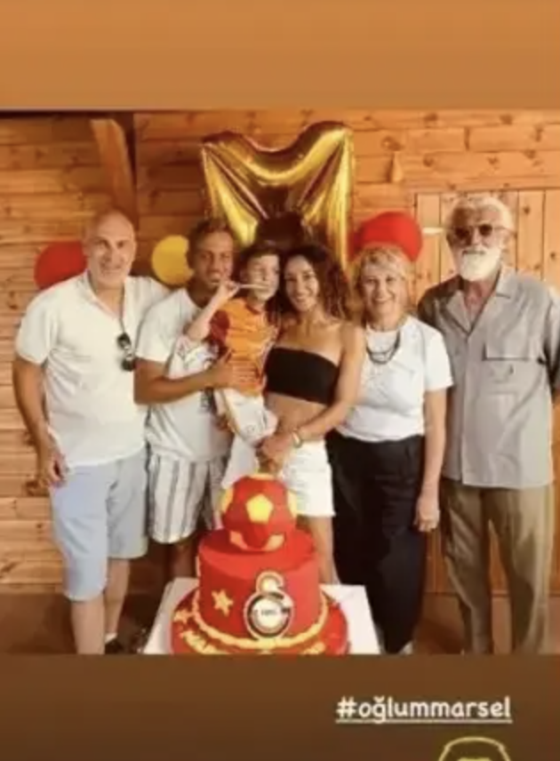 Erkan Kolçak Köstendil ve Cansu Tosun'dan boşanma sonrası buluşma! Oğulları için bir arada... - Resim: 6