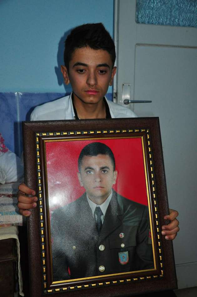 Şehit evinde yas var! - Resim: 3