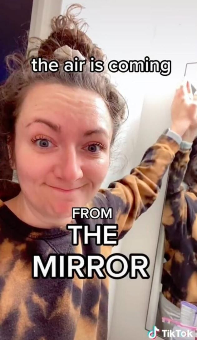 Banyodaki aynayı kaldıran genç kadın hayatının şokunu yaşadı! Meğer aynanın arkasında... - Resim: 1