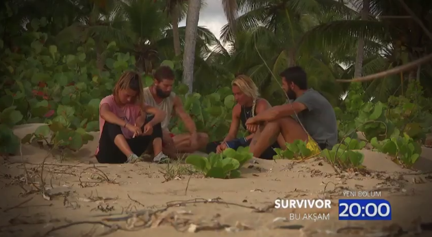 Survivor'da yumruklar uçuşmuştu şimdi de üzerlerine yürüyor! - Resim: 1