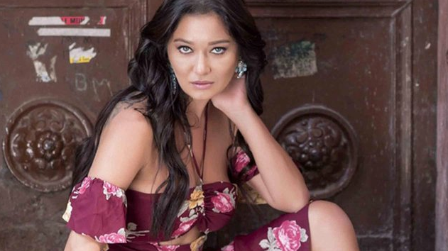 Nurgül Yeşilçay'ın başı tacizcilerle dertte! Tek tek ifşa etti - Resim: 1