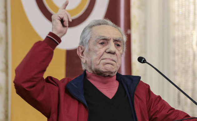 Aydemir Akbaş'tan olay Arda Turan ve Berkay açıklaması: Kaldırımda ölmüşken gördüm! - Resim: 1