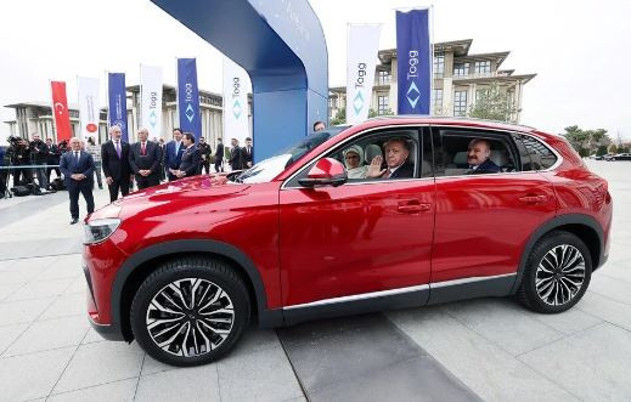 Tarihi gün! Yerli otomobil Togg'da ilk teslimat Erdoğan ailesine yapıldı - Resim: 4