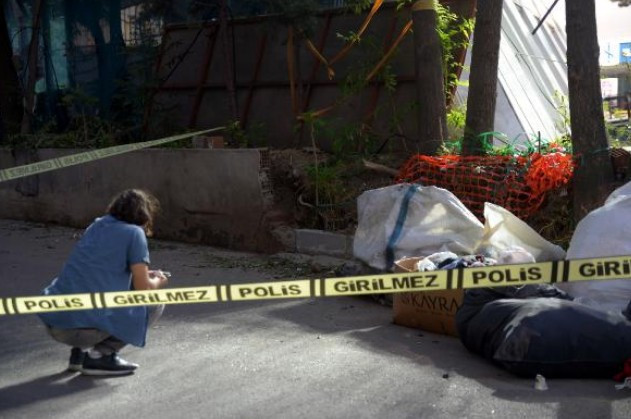 İstanbul'da vahşet! Çöpün yanında çuvalda bulundu  - Resim: 4