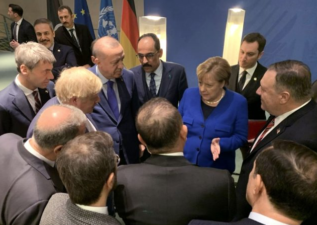 Dünyanın kitlendiği Berlin Konferansı'ndan çarpıcı kareler - Resim: 1