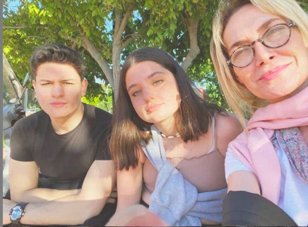 Hilal Özdemir Hazım Körmükçü ne zaman evlendi çocukları kimdir? - Resim: 0