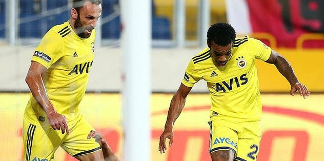 Tahir Karapınar sert eleştirdi: Atsaydı İstanbul'a mutlu dönecektik - Resim: 0