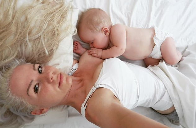 10 çocuk annesi kadın fiziğiyle görenleri hayrete düşürdü - Resim: 1