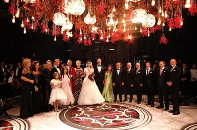 Ömer Sarıgül'ün nikah töreninde dikkat çeken detay! İmamoğlu kıydı Gökçek şahitlik yaptı - Resim: 2