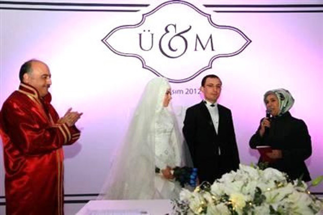 Mehmet Muş'un eşi Ümmü Eymen Özyardımcı kimdir? - Resim: 0