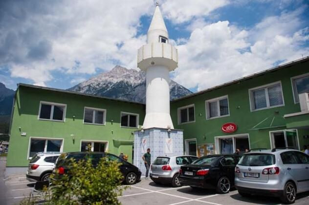 Avrupa'nın göbeğindeki küçük Türkiye herkesi şaşırtıyor - Resim: 1