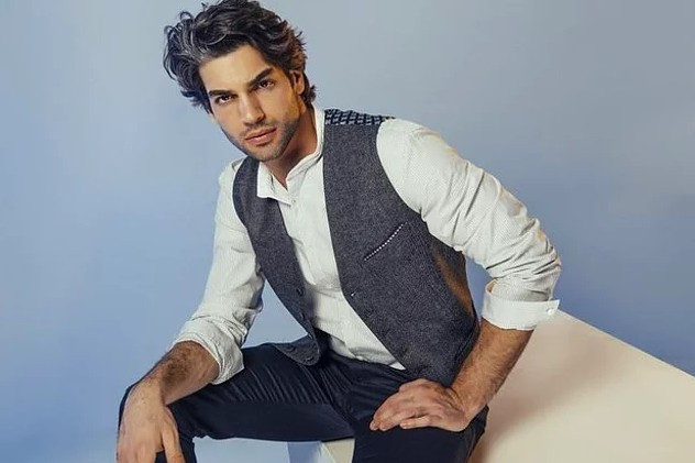 Fahriye Evcen burada da dikiş tutturamadı - Resim: 3