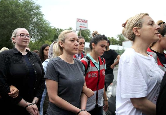 Adnan Oktar cinsel ilişkiye giremiyor tatmin yöntemleri ifşa oldu! - Resim: 2