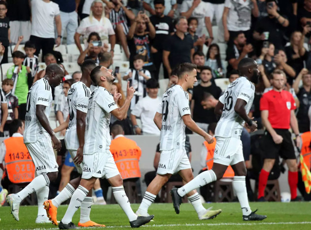 Beşiktaş, sahasında Arnavutluk temsilcisi Tirana'yı 3-1 mağlup etti - Resim: 0
