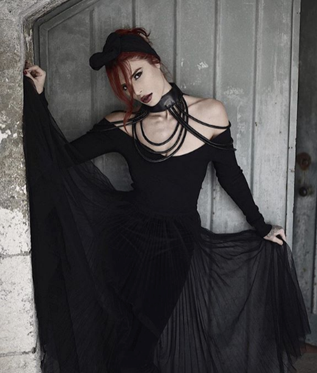 İran'da yapamadı çarşafını açıp Türkiye'de soyundu - Resim: 3