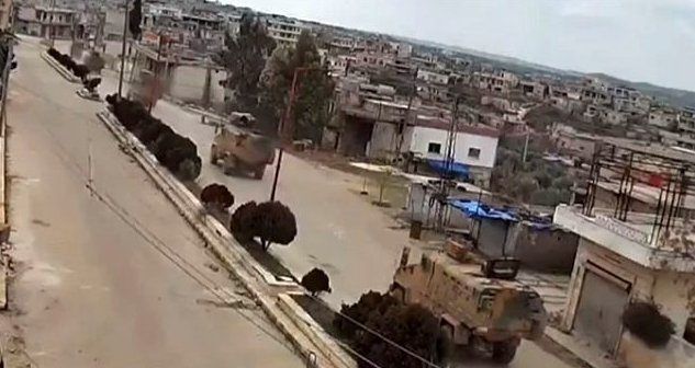 TSK 50 araçlık konvoyla İdlib'e girdi! İşte ilk görüntüler - Resim: 0