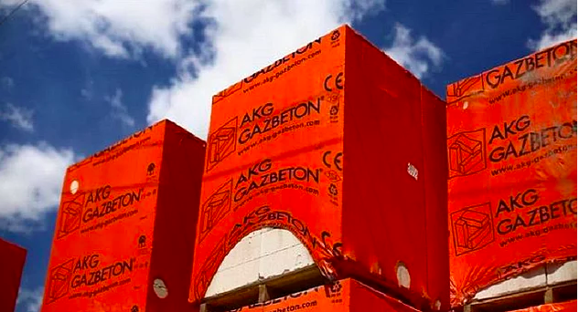 Bülent Akgerman kimdir konkordato ilan etti eşi ve çocukları kimdir? - Resim: 2