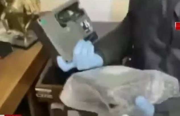 Afganların işlettiği gizemli bakkalla ilgili şok gerçek! Camda zeytin, pirinç var ama... - Resim: 2