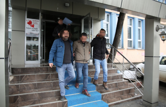 Kocaya maskeli tuzak! Böylesi şeytanın aklına gelmez - Resim: 3