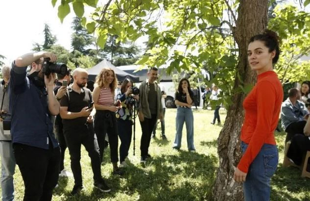 Kadın'ın başarısı ülke sınırlarını aştı! Kadın'ın İspanya çıkarması - Resim: 1