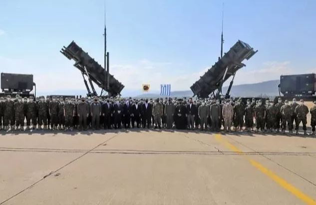 Yunanistan'dan Türkiye'ye karşı flaş Rafale hamlesi: Patriotlarla korumaya aldılar - Resim: 0