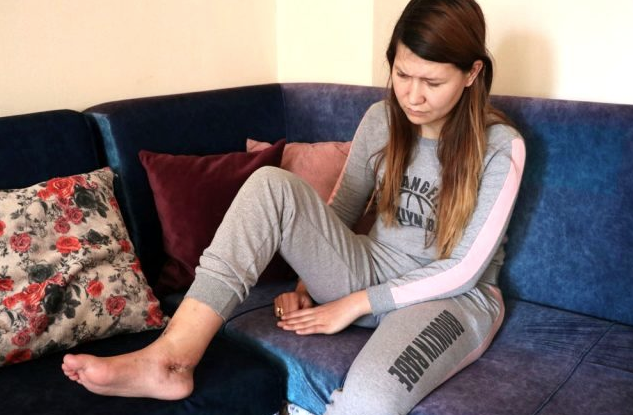 Küçük çocuğunun önünde pompalı tüfekle vurdu! Olay anından dehşet görüntüler - Resim: 0