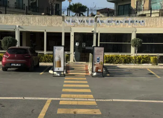 MasterChef şampiyonu Serhat Doğramacı'nın dükkanı kurşun yağmuruna tutuldu! - Resim: 4