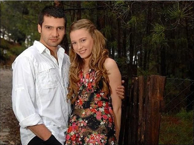 Serenay Sarıkaya'nın şaşırtan değişimi - Resim: 4