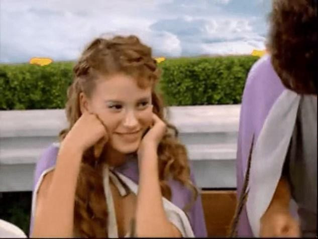 Serenay Sarıkaya'nın şaşırtan değişimi - Resim: 3