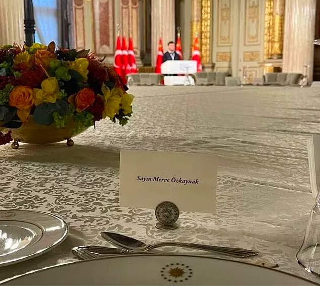 Erdoğan'ın iftar davetine katılan YouTuber Merve Özkaynak Atatürk çıkışıyla TT oldu - Resim: 2