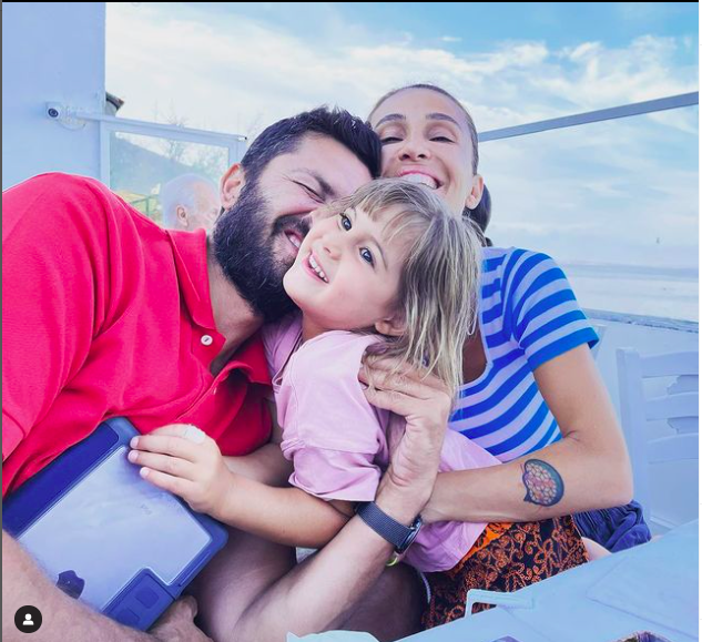 Aslı Kızmaz eşi kimdir Aslı T. Kızmaz kiminle evli eşi çok ünlü - Resim: 1