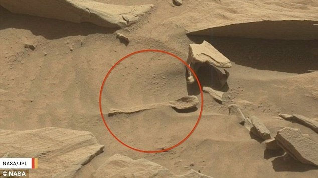 Mars'ta büyük bir kaşık bulundu haberi yanlış çıktı - Resim: 1
