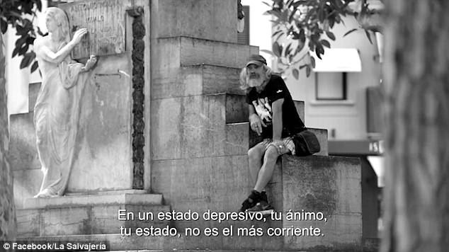 Evsiz adamın değişimine bakın yolu onunla karşılaşınca... - Resim: 1