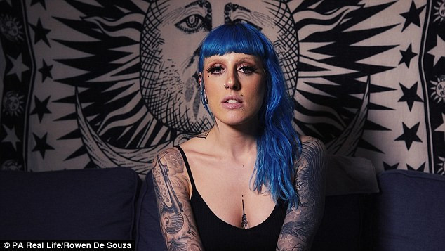 Evini zindana dönüştürdü: Erkeklere sınırsız hizmet! - Resim: 4