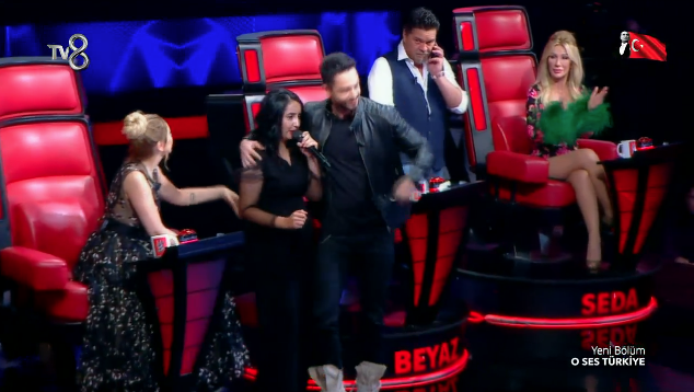 O Ses Türkiye'de Beyazıt Öztürk krize soktu! Aradığı kişi telefona çıkmadı - Resim: 4